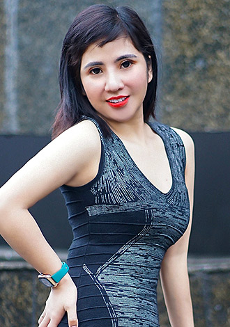 Gorgeous profiles pictures: mature Thai member Kim Cuc from Lao Cai