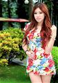 Date the woman of your dreams: blue sapphire Asian bride Fengyi
