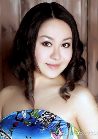 Enjoy browsing our photo gallery! Take a look at hot Asian lady Lin
