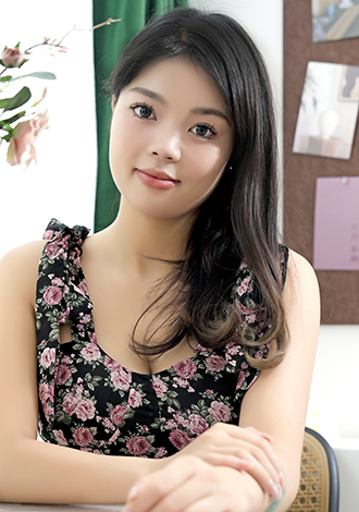 Asian member personal ads, gorgeous profiles pictures: Qingqing from Chengdu